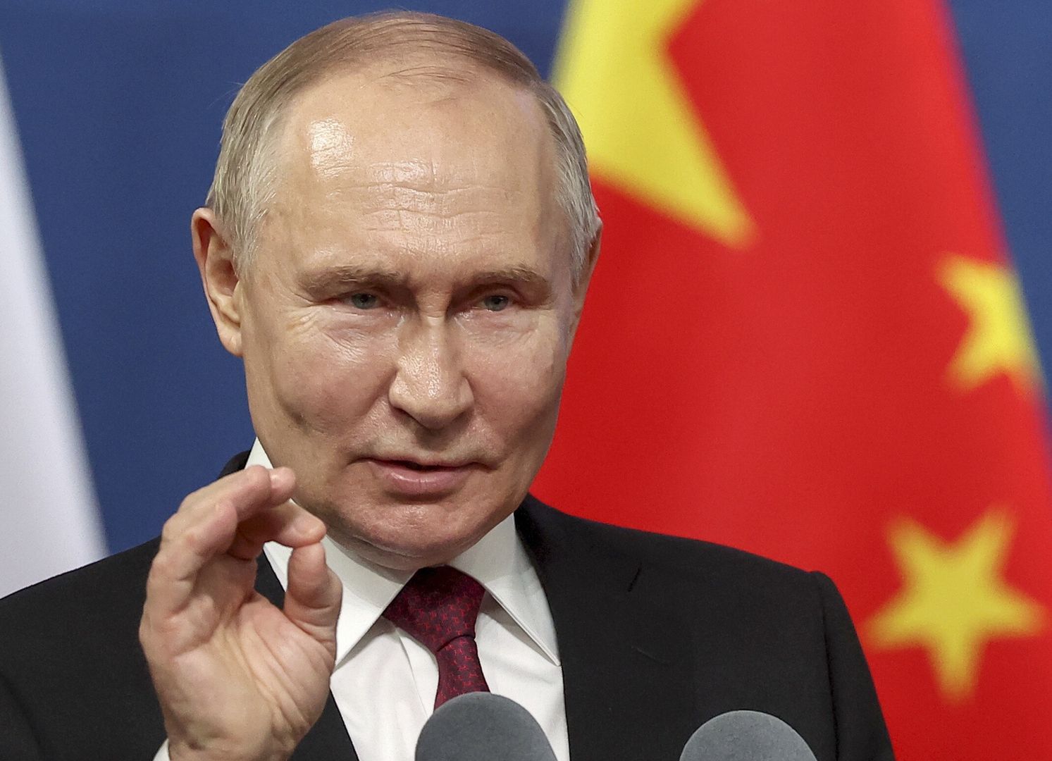 Russian President Vladimir Putin delivers a speech during a meeting with students and faculty of the Harbin Institute of Technology in Harbin, Heilongjiang province, China, 17 May 2024. The Russian president is on an official visit to China on 16 and 17 May. EPA/ALEXANDER RYUMIN/SPUTNIK/KREMLIN POOL MANDATORY CREDIT Dostawca: PAP/EPA.