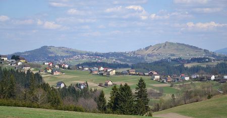 Majówka w górach? Łatwe i przyjemne trasy górskie