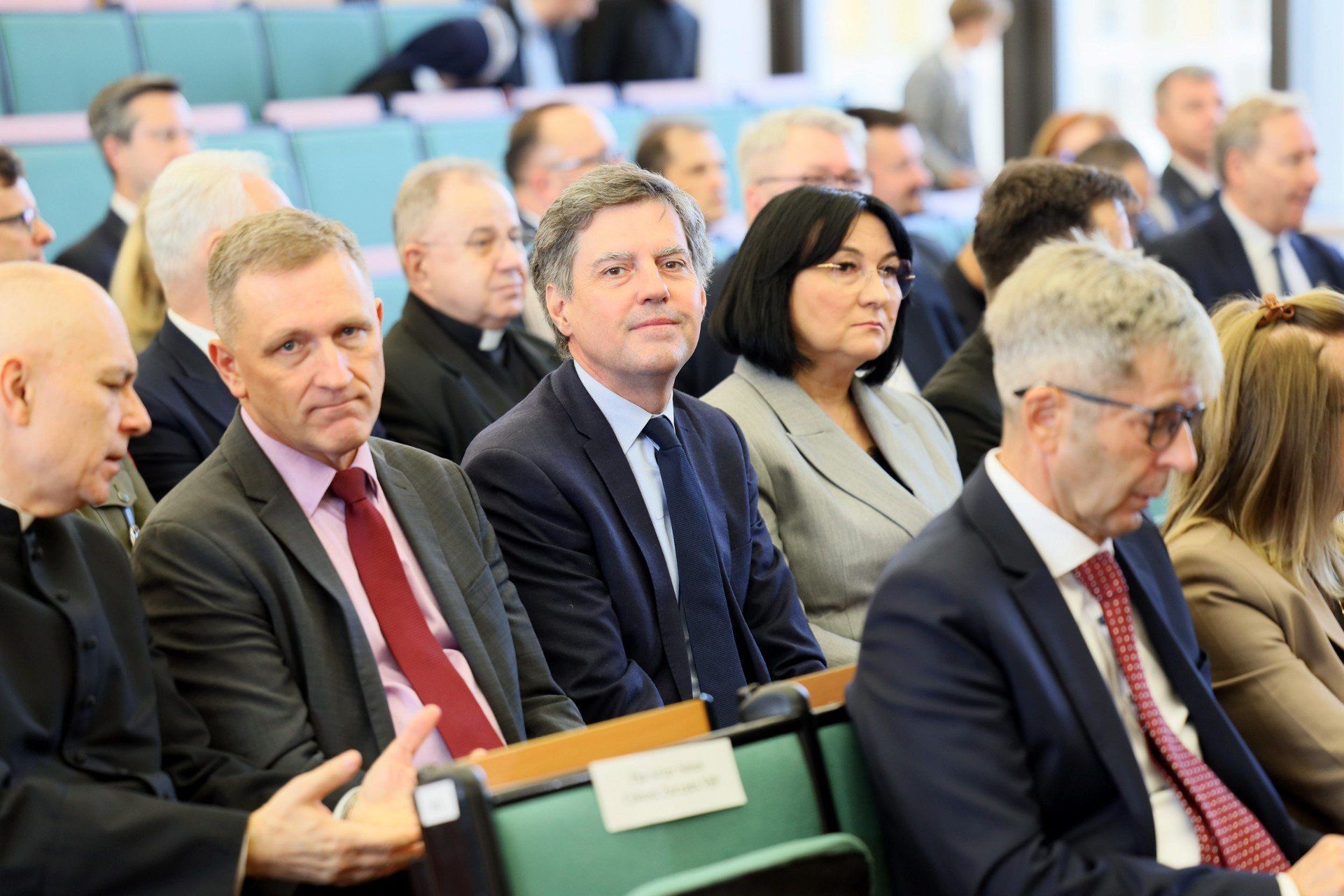 Katolicki Uniwersytet Lubelski oficjalnie zainaugurował dzisiaj (19 października) rok akademicki 2025/26. Kształcić się na nim będzie ponad 8 tys. studentów. Studia na pierwszym roku rozpoczęło prawie 3,5 tys. osób.