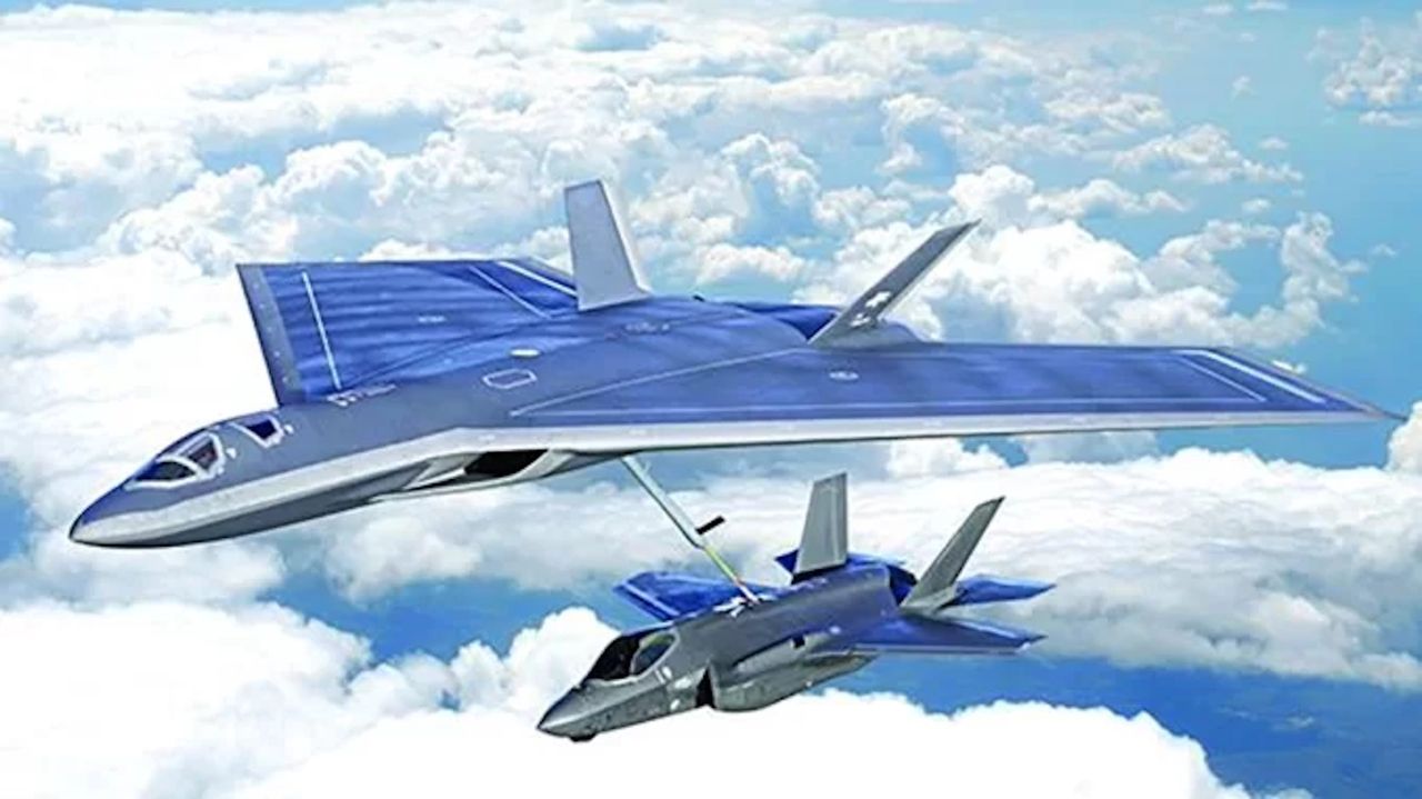 Flying tanker of the next generation NGAS and F-35 - visualization