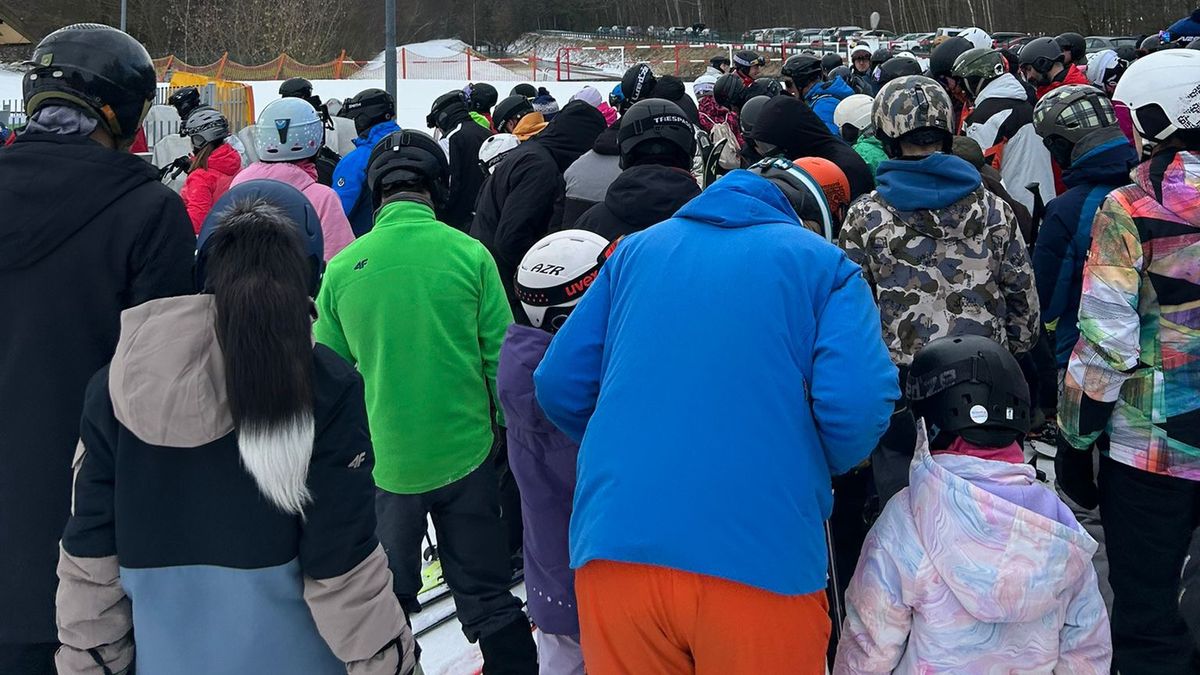 Największe kolejki tworzyły się do wejść na wyciągi 