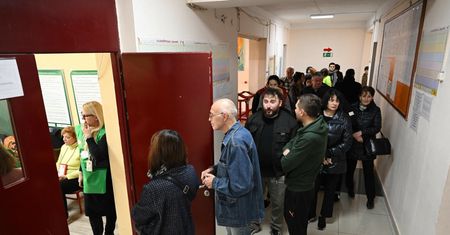 Opozycja w Gruzji zrzeka się mandatów. "Technologiczna operacja specjalna Rosji"