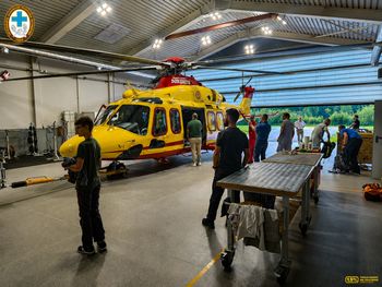Śmigłowiec AW139 wylądował w Zakopanem. TOPR testuje maszynę, która może zastąpić Sokoła