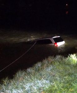 Sanok. Auto z 5 osobami wjechało do rzeki. Nowe fakty