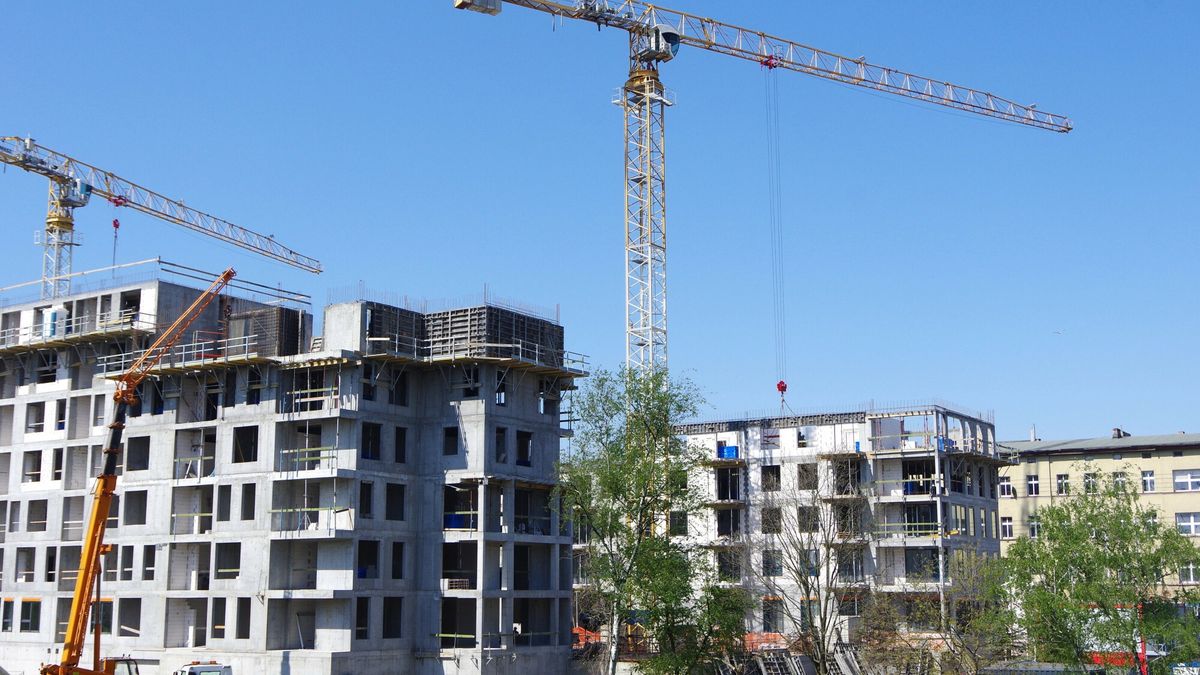 Kujawsko-pomorskie Marek Bazak
PHOTO: ZOFIA I MAREK BAZAK / EAST NEWS Wojewodztwo kujawsko - pomorskie miasto Bydgoszcz 
N/Z Budowa nowego osiedla mieszkaniowego, kompleks Urzecze, projekt architektoniczny  warszawska pracownia Atelier Tektura.
ZOFIA BAZAK