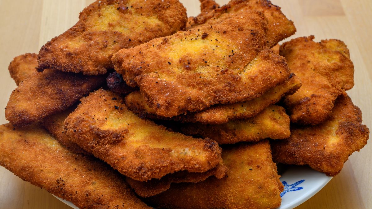 Smażony karp to obowiązkowa pozycja na Wigilię