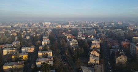 Polskie miasta znowu się duszą. Jest źle