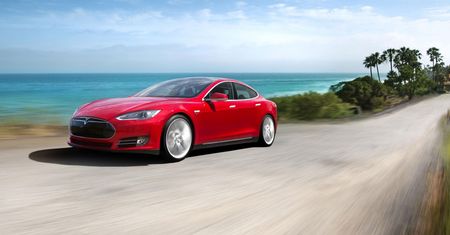 Tesla rozpoczęła pilotażowy program wymiany akumulatorów