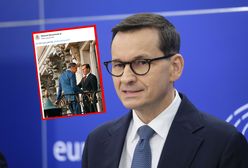 Morawiecki zamieścił zdjęcie. "Co wy tam palicie, Sikorski?"