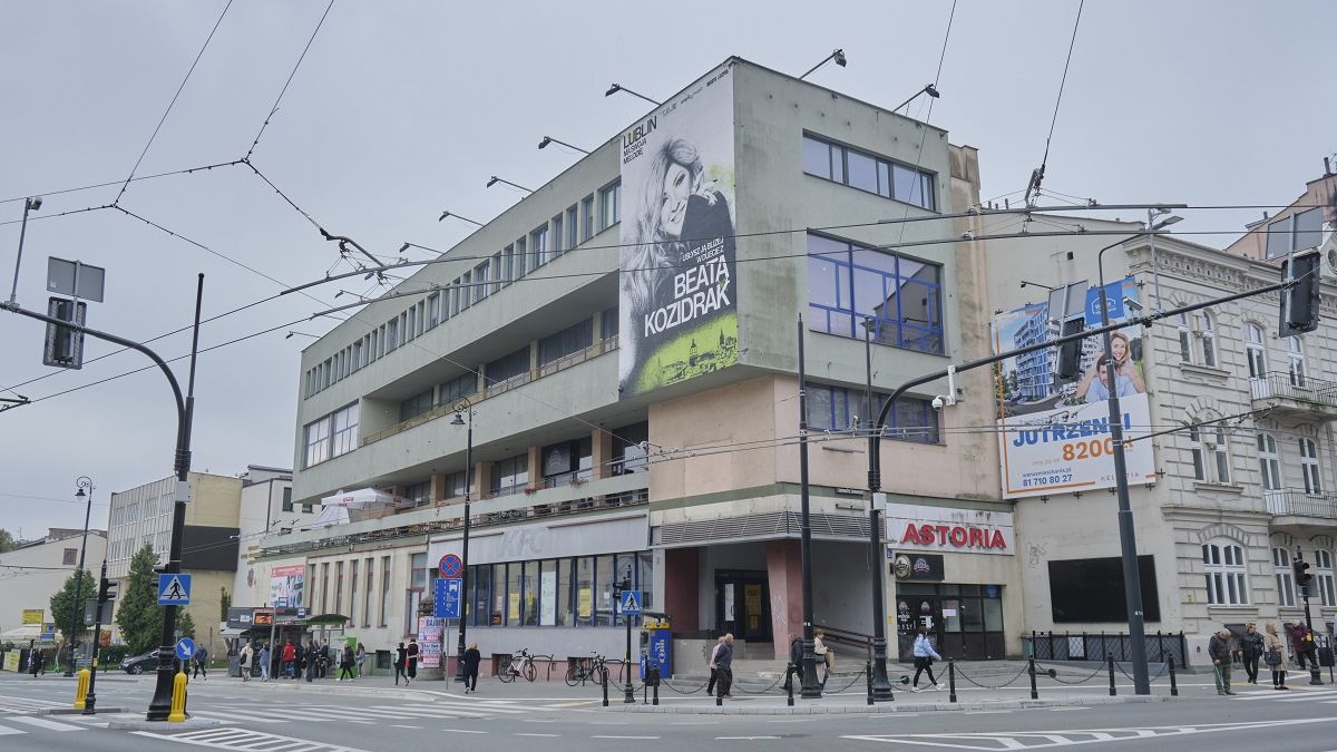 Do budynku Astorii wprowadzi się Biedronka