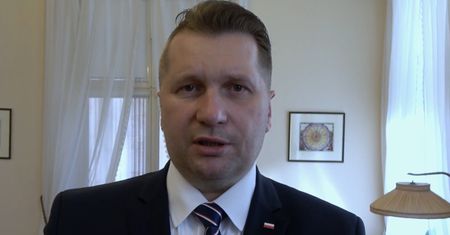 Uczniowie zostaną podzieleni? Kryterium może być szczepionka