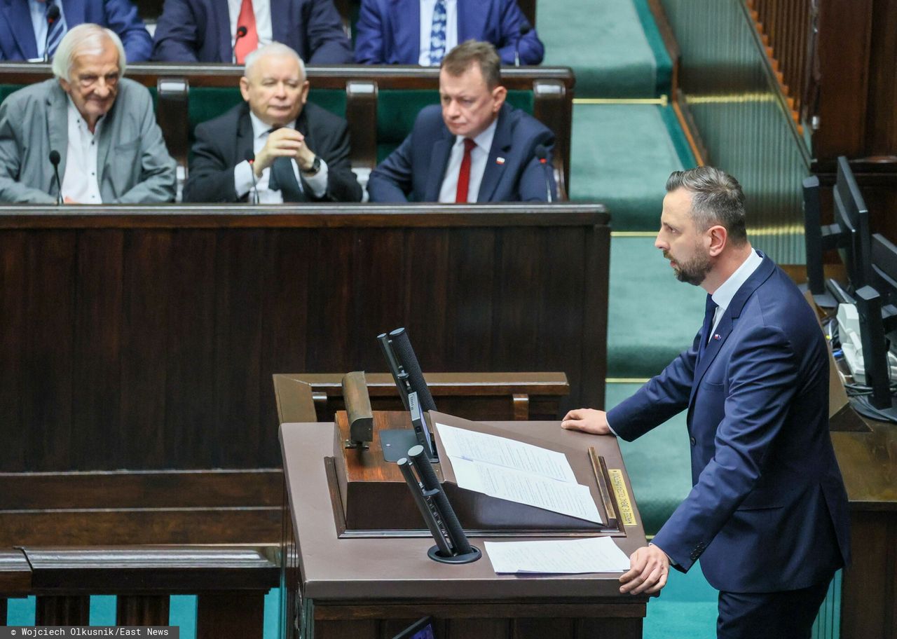 Burza po zatrzymaniu żołnierzy. PiS chce dymisji, trwają narady