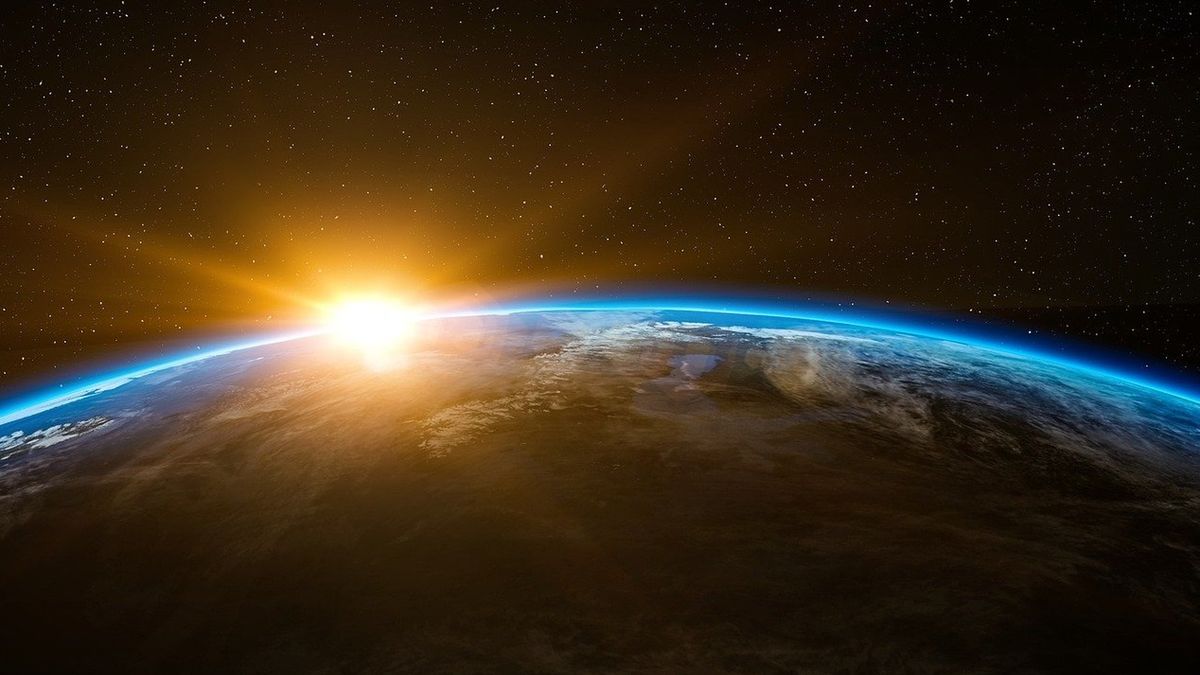 Będzie krążyć nad naszymi głowami