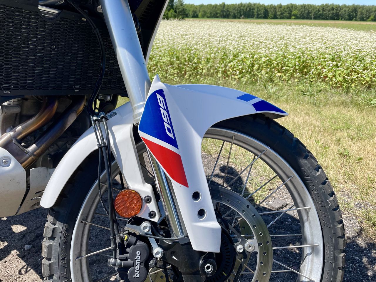 Aprilia Tuareg 660