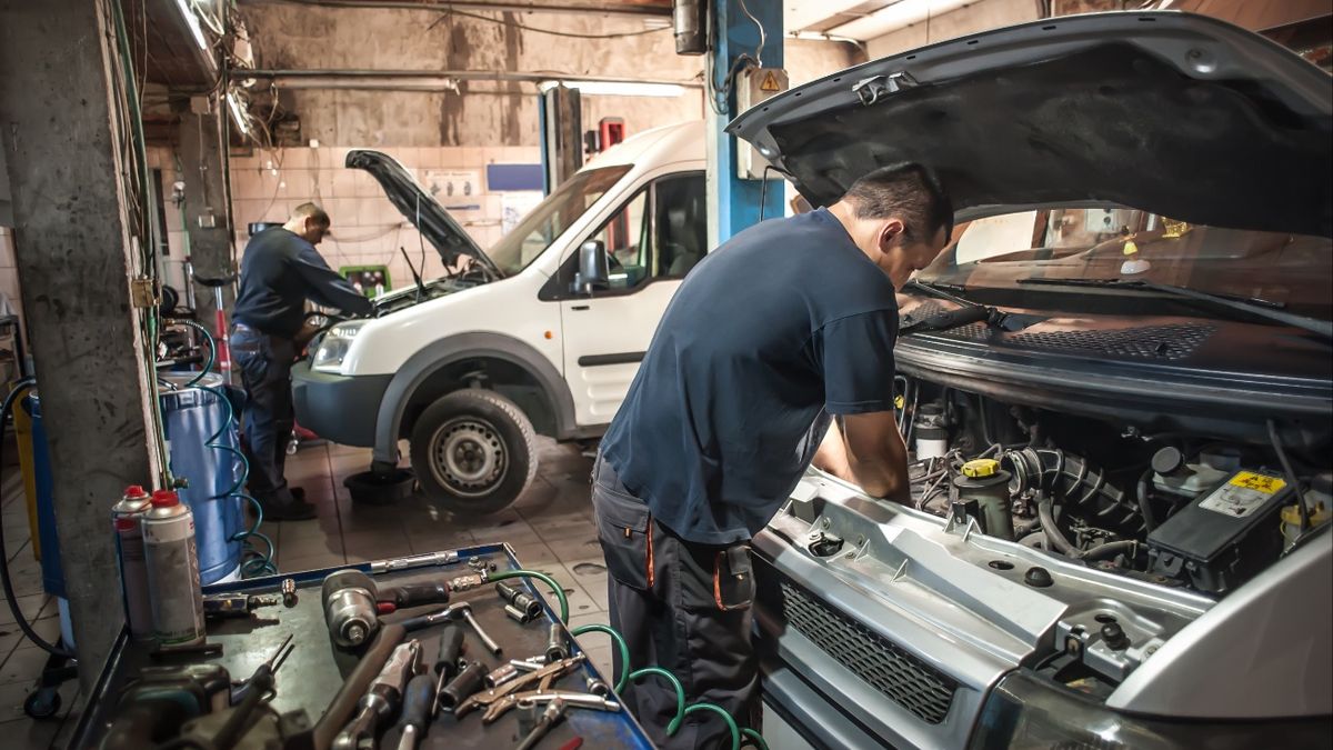 Tyle zarabiają mechanicy w Polsce