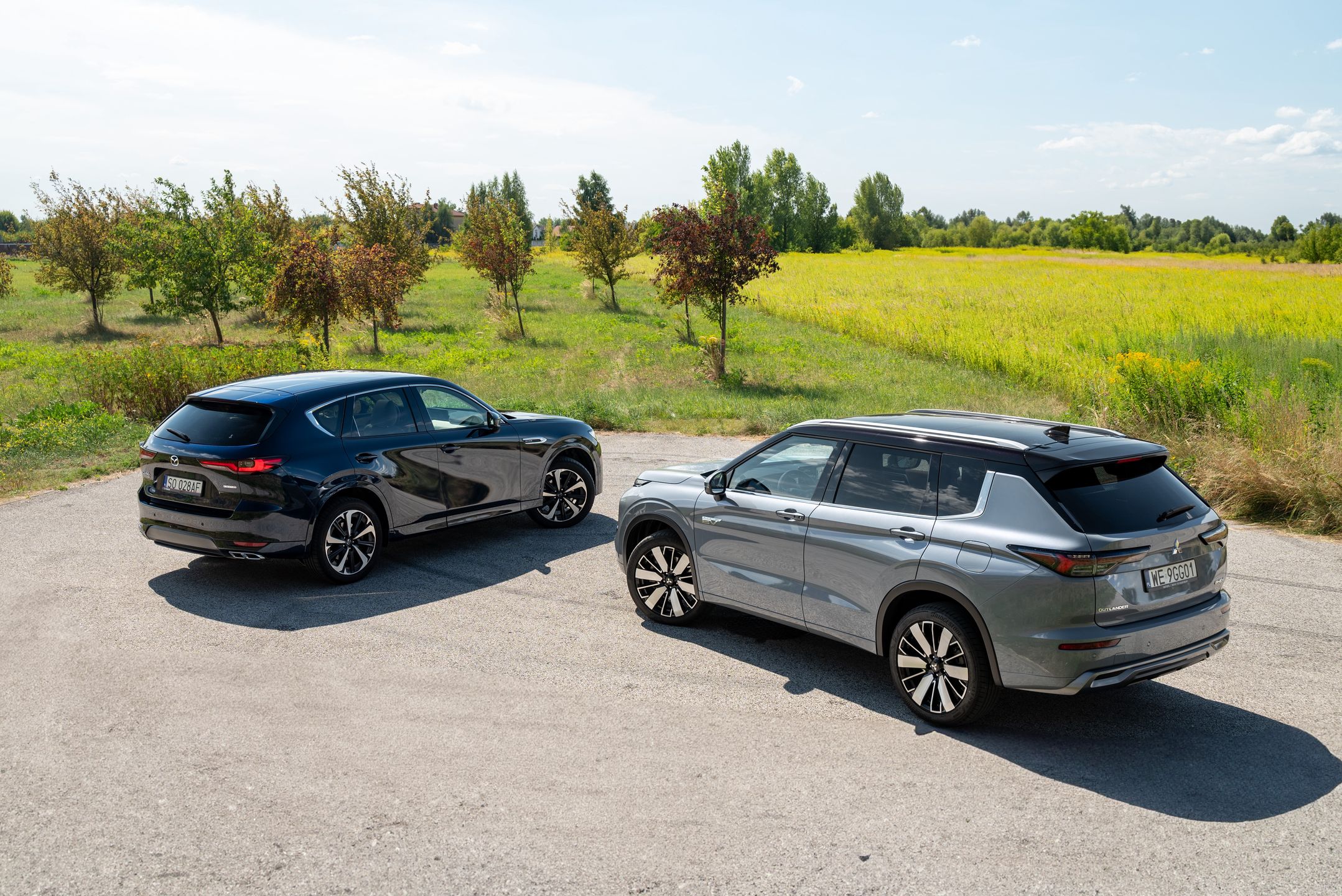 Mitsubishi Outlander PHEV vs. Mazda CX-60 e-SKYACTIV D