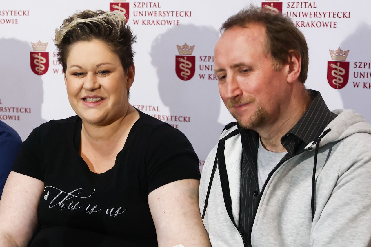 Mama pięcioraczków przekazała wiadomość. Dotyczy jednej z córek