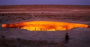 Wrota Piekieł znajdziesz w Turkmenistanie. To jedyna atrakcja tego typu na świecie