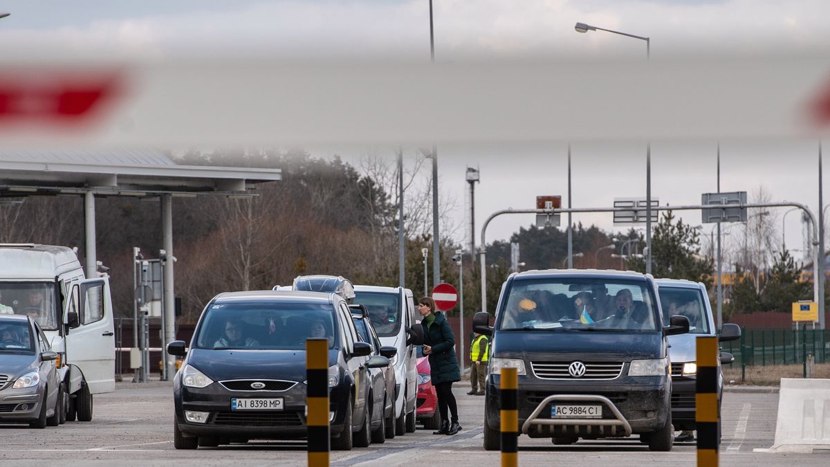 Przybywający z Ukrainy samochodami mogą liczyć na bezpłatne ubezpieczenie graniczne