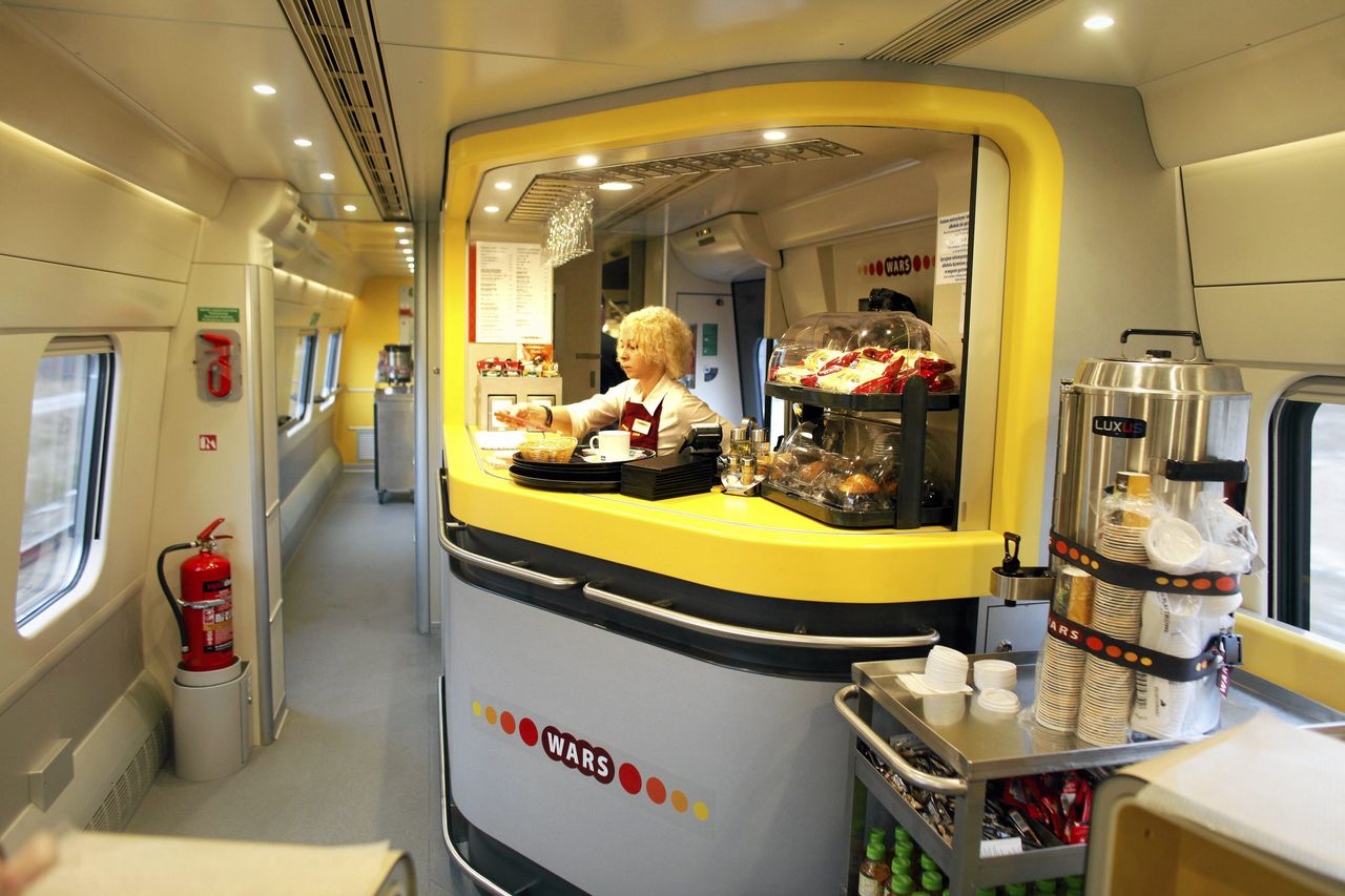 Wagony restauracyjne znikną ze składów? Niepewna przyszłość WARS w PKP