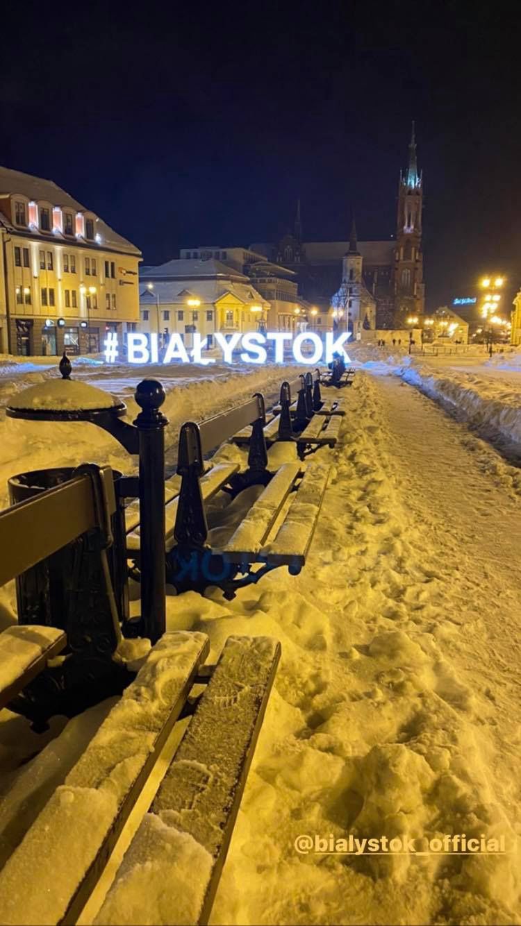 Daniel Martyniuk oprowadza fanów po ulicach Białegostoku