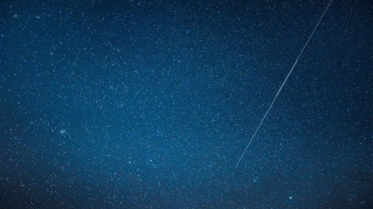 Satelity Elona Muska nad Polską. Czytelnicy pokazali swoje zdjęcia Starlink 1