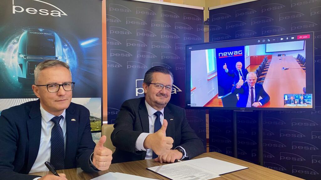 PESA i NEWAG wspólnie wezmą udział w przetargu PKP Intercity na 38 siedmiowagonowych składów piętrowych typu push-pull wraz z 45 lokomotywami 