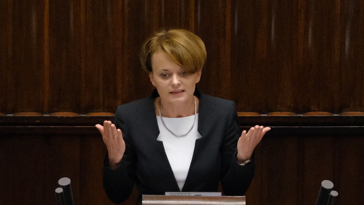 Prezydenckiego projektu bonu broniła m.in. Jadwiga Emilewicz