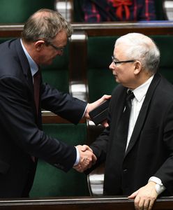 Polityk Ziobry pytany o polexit. "Zmienić warunki umów"