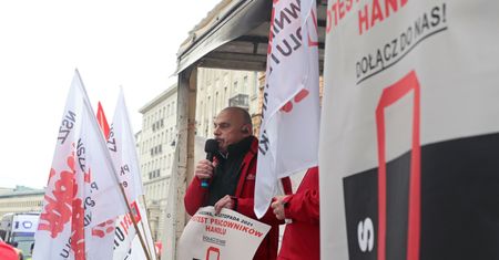 Niedziela bez handlu w Wigilię. Związkowcy nie chcą jej odpracować
