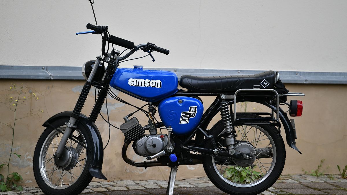 Motocykl marki Simson