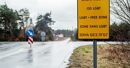 Unijna komisarz kontra "strefy wolne od LGBT". Nie będzie pieniędzy dla polskich miast