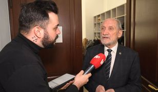 Macierewicz nie odpowiedział na pytanie. Poseł PiS zarzucił mediom "rosyjską narrację"