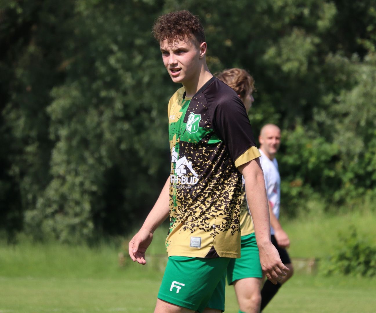 V liga piłkarska, grupa zachodnia: KS Chełmek - Niwa Nowa Wieś 2:2