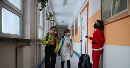 Powrót do szkół to marzenie ściętej głowy. Nie pozostawiła wątpliwości. "Wylęgarnie koronawirusa"