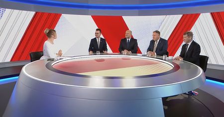 "Czym różni się okres od owulacji?". Żaden z polityków w studiu nie odpowiedział