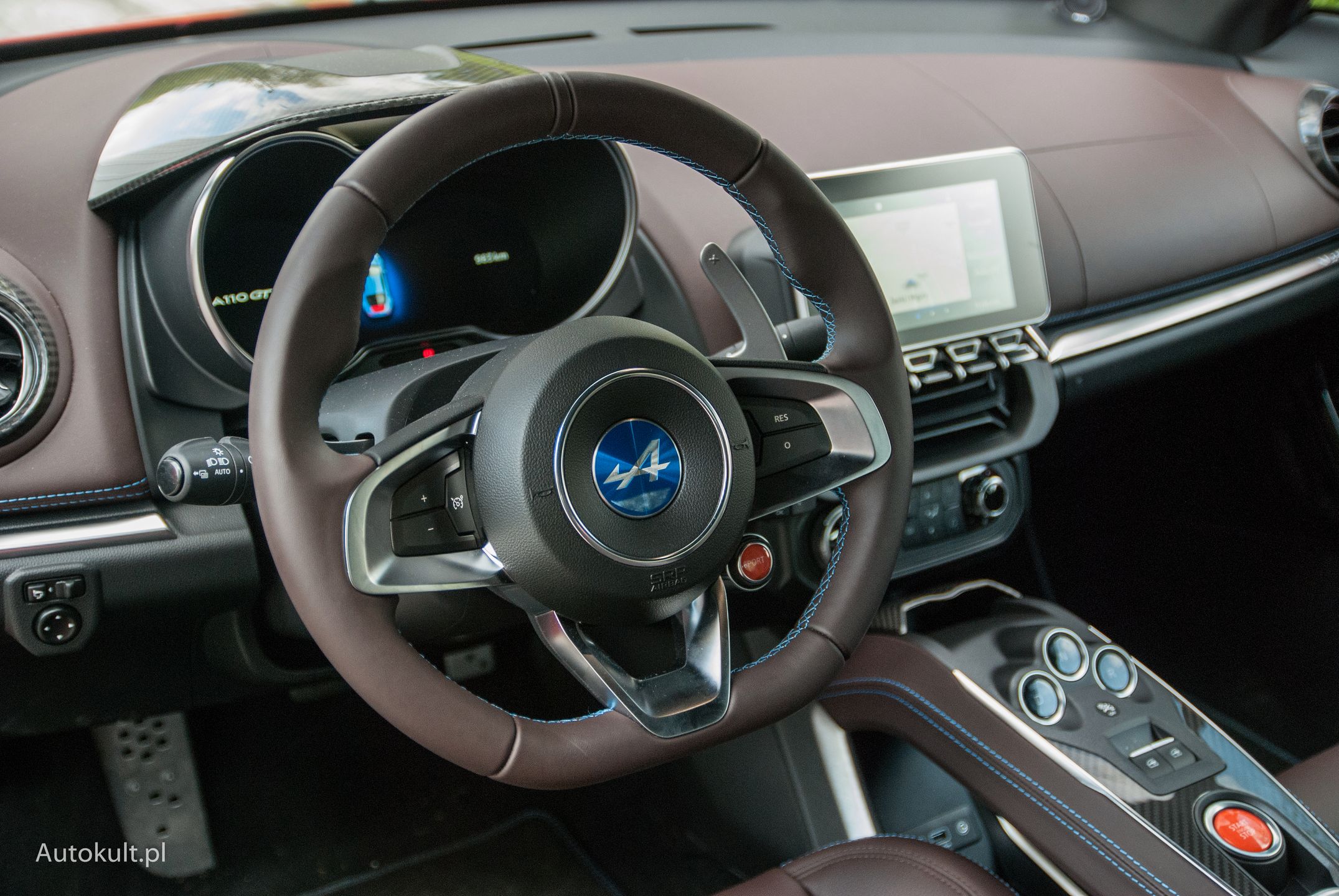 Alpine A110 GT - wnętrze
