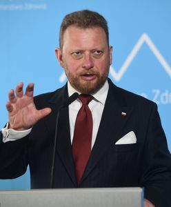 Łukasz Szumowski jest zakażony koronawirusem. Nowe informacje o stanie zdrowia byłego ministra