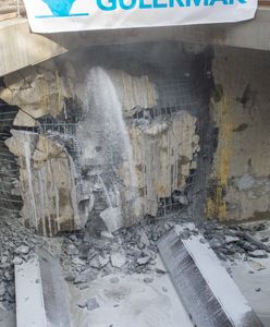 Warszawa. Koniec drążenia ostatniego tunelu metra na Bródnie. Tarcza przebiła się do stacji
