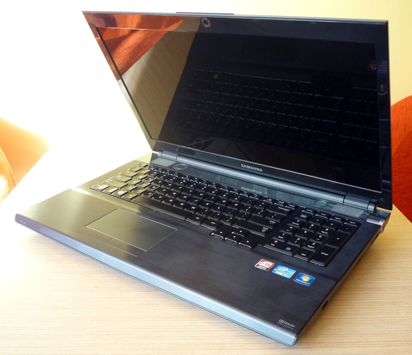 Samsung 700G7A - torpeda dla graczy [test] 5