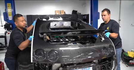 Wymiana oleju za 90 tys. zł. Tak, tyle kosztuje w Bugatti Veyronie