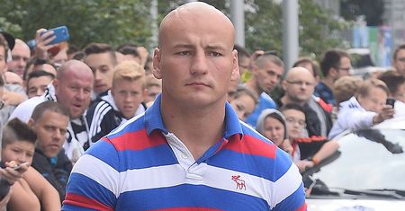 Artur Szpilka rośnie w oczach. Pięściarz już przytył kilkanaście kilogramów. Foto
