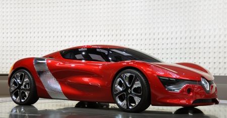 Paryż 2010 | Lśniący Renault Dezir