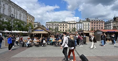 Turyści chętnie odwiedzają Polskę. W 2025 r. lepsza od nas była tylko Malta
