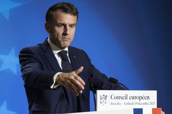 Macron nie wierzy Rosji. Dowodów brak