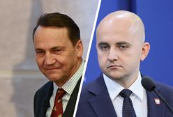 Spór Sikorskiego z Mateckim. "Jakby rzucił się martwy skunks"