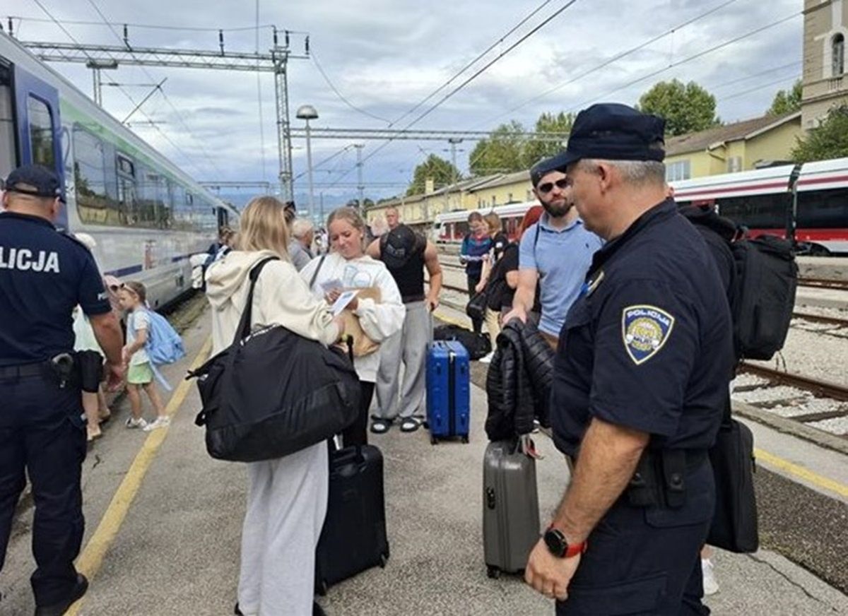 Polacy przyjechali do Chorwacji. Czekała na nich niespodzianka
