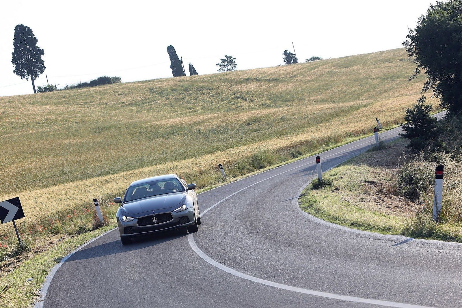 2014 Maserati Ghibli - Włosi wiedzą, co to piękno [galeria] 23