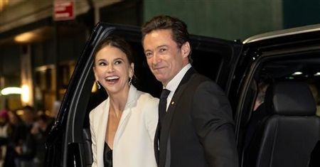 Zostawił dla niej żonę. Teraz Jackman odkłada ślub z ukochaną