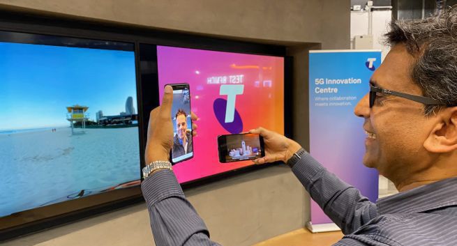 Oppo z pierwszym połączeniem w technologii DSS. Ma przyspieszyć wprowadzenie usług 5G